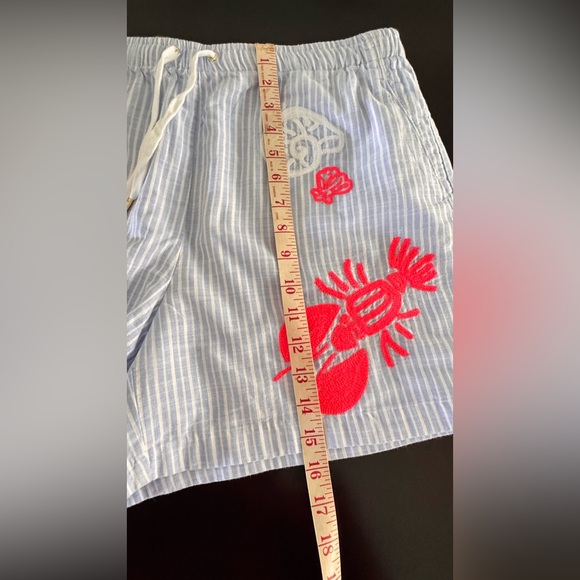 Lilly Pulitzer
BONDI JACARANDA BLUE BEACH DAY SET. Button down/Draw string short - Picture 10 of 14